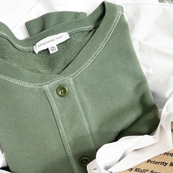 Follow me on Instagram! - Picture 5 of 11